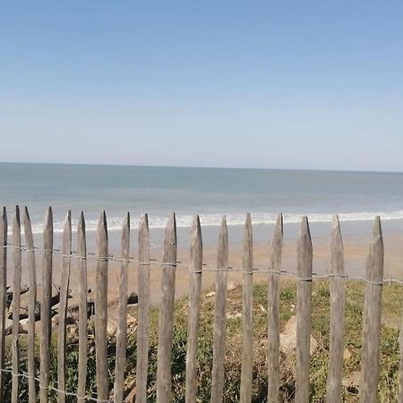 Le Courlis, A Deux Minutes De La Plage Hauteville-sur-Mer 外观 照片